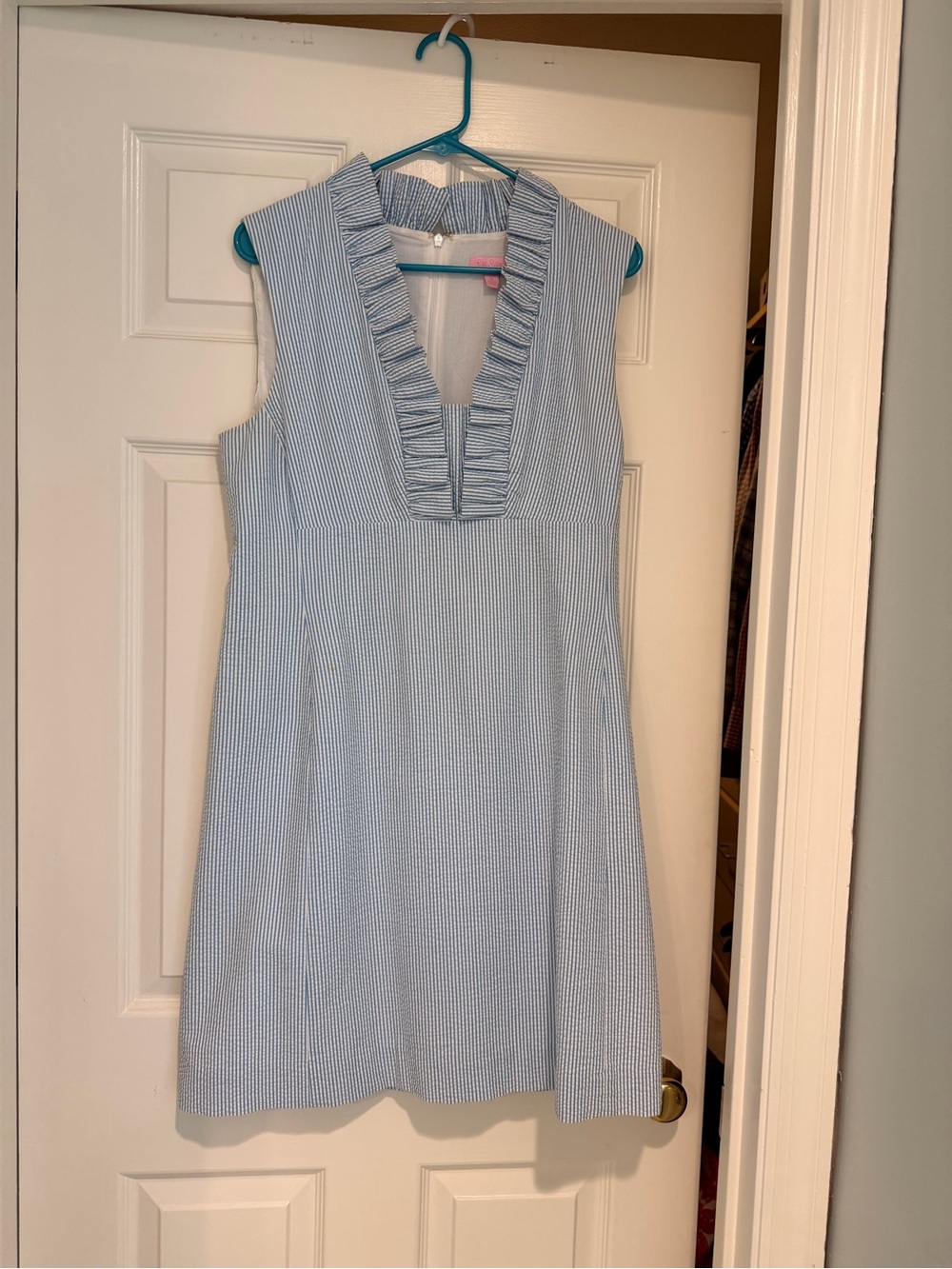 Lilly Pulitzer Adeline Dress Blue White Seersucker Ruffle Size 12